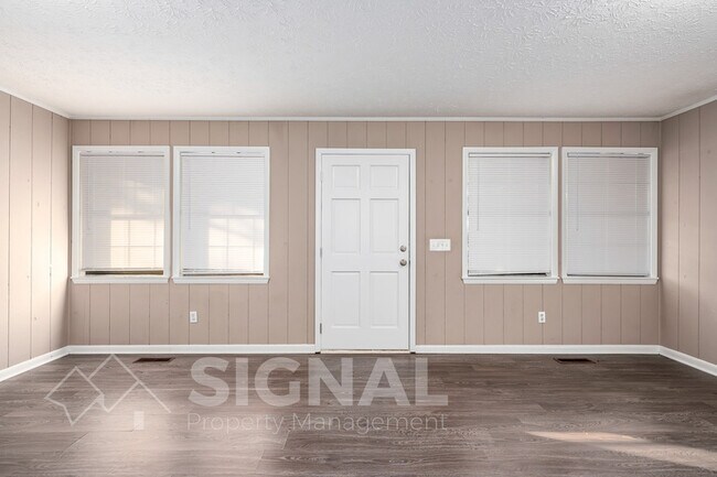 Building Photo - 1120 Sardis Rd