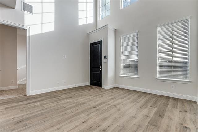 Building Photo - 1566 Dulwich Dr