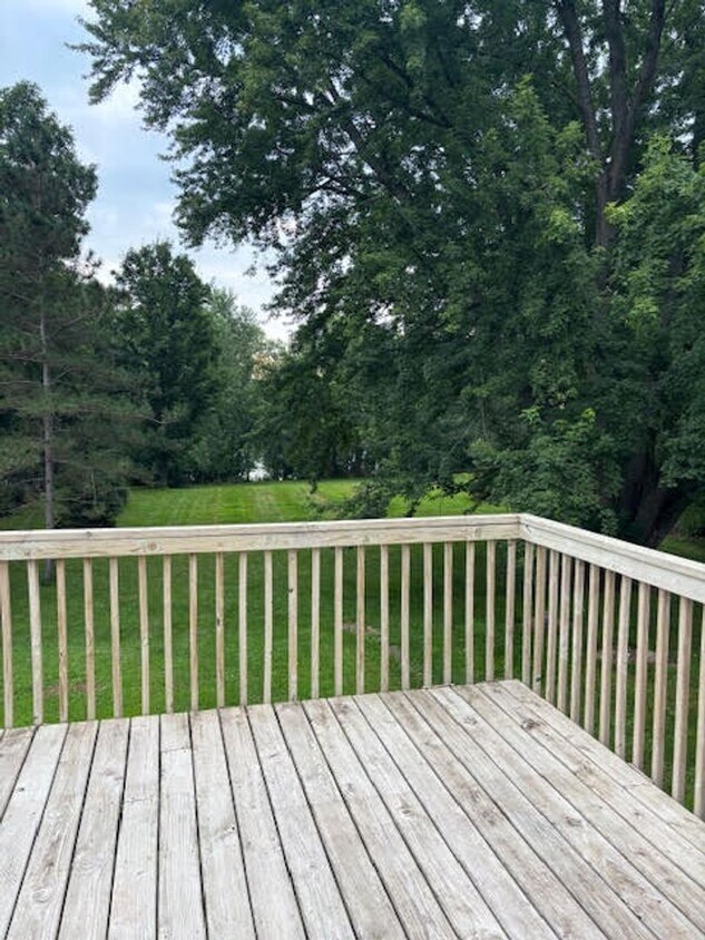 Foto del edificio - 4 Bedroom Home in Sartell on the Mississip...