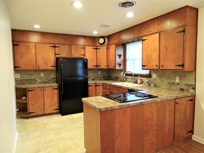 Foto del edificio - 404 Fairview St