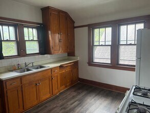 Building Photo - 5330 N 39th St