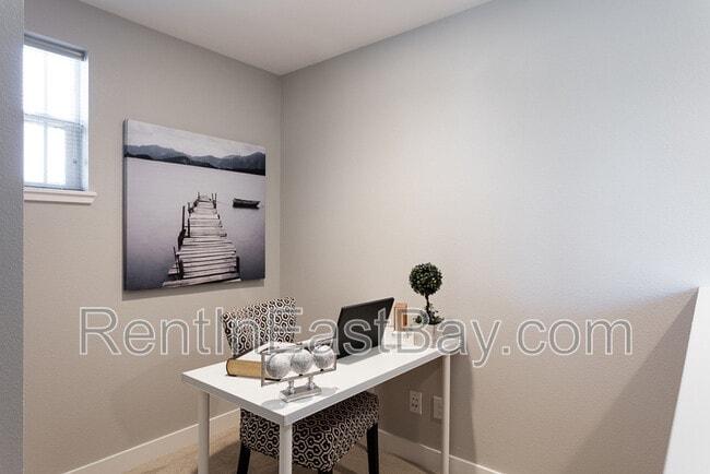 Building Photo - 15850 Bella Tierra Ct