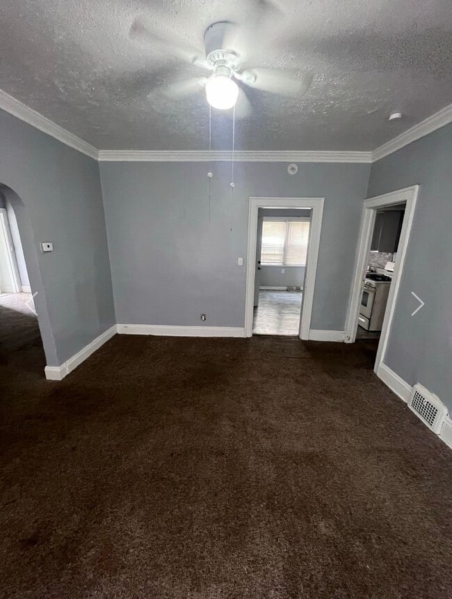 Foto del edificio - 689 E 126th St