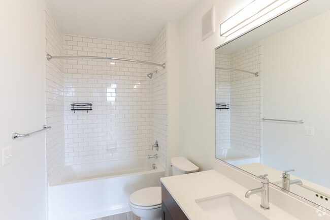 3HAB, 2BA - 1,318 ft² - The Point at Rise