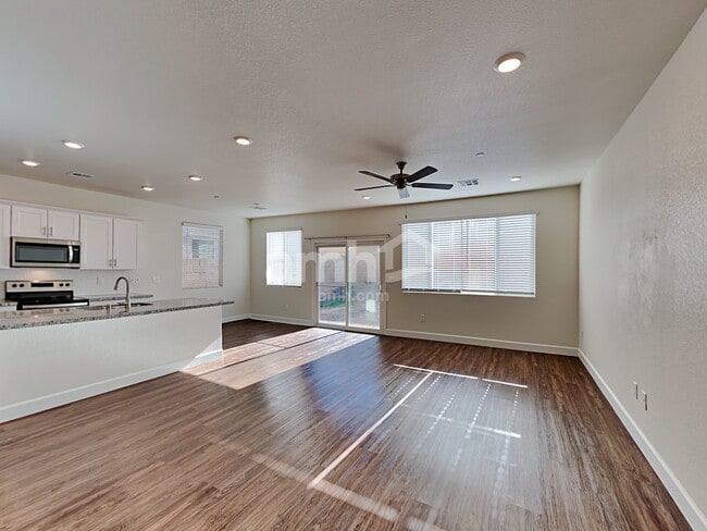 Building Photo - 8829 Tiger Tooth Avenue