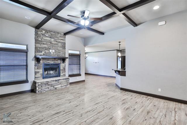 Building Photo - 350 White Rock Dr