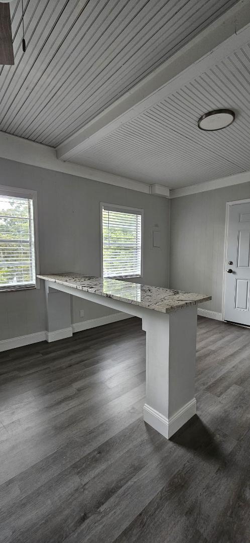 Foto del edificio - 101 S Moss St