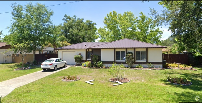 Building Photo - 118 Wax Myrtle Dr