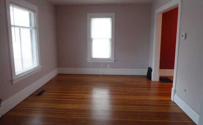 Living Room - 120 Evans St