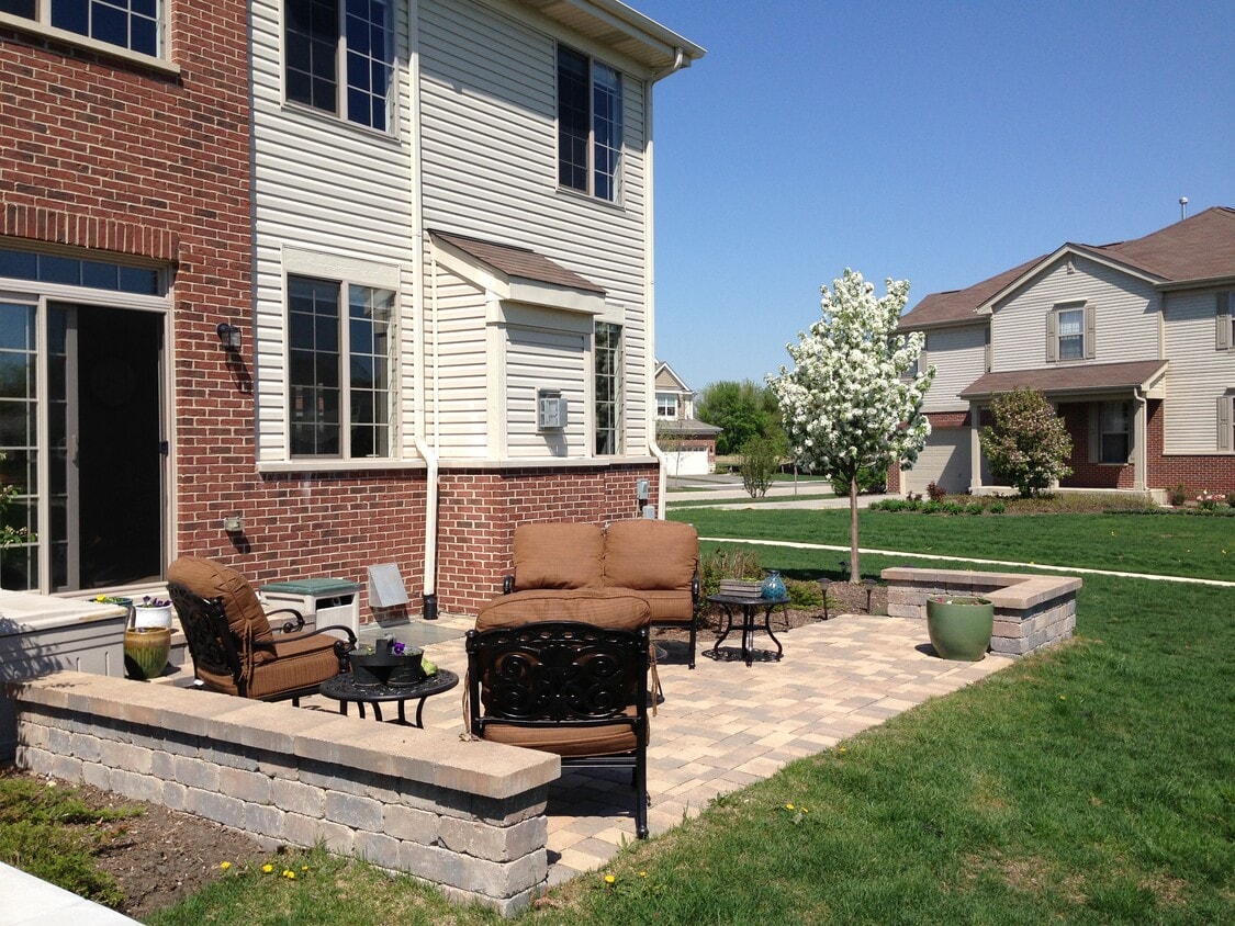 Photo - 2766 Blakely Ln (Naperville, IL)