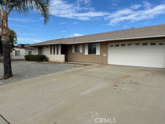 Foto del edificio - 26480 Burgess Way