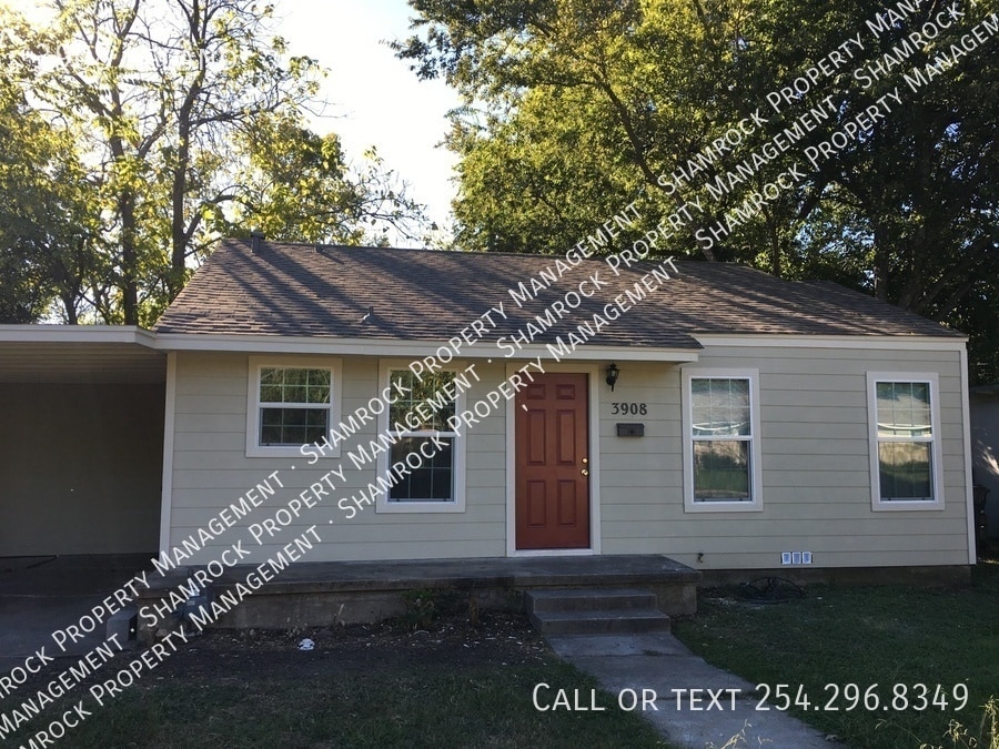 Adorable 2Bedroom House House Rental in Waco, TX