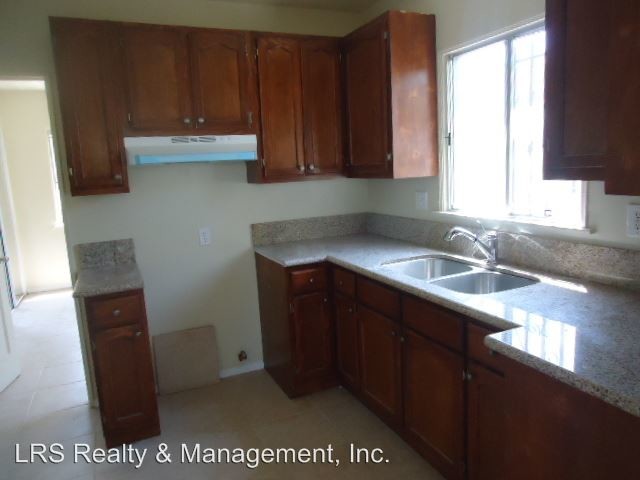 Building Photo - 628-6363 S Bonnie Beach Pl