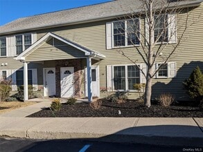 Building Photo - 68 Aveonis Ct