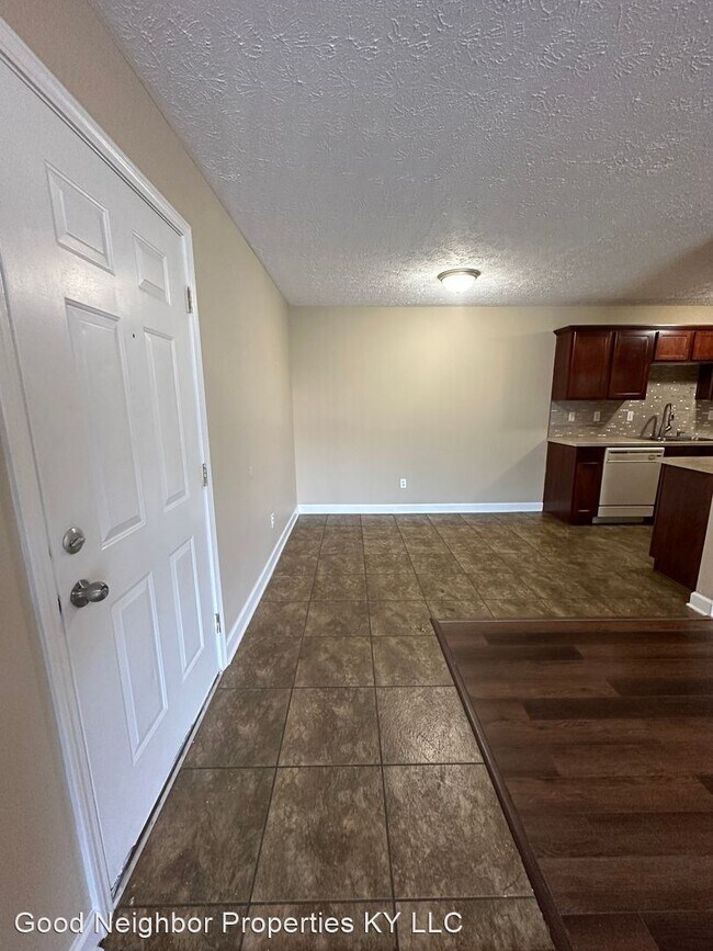 Foto del edificio - 2 br, 2 bath House - 7802 Alfred Schlatter...
