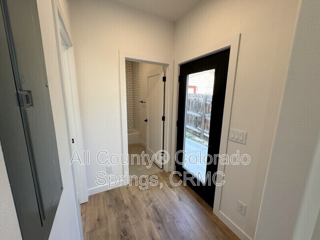 Foto del edificio - 2512 W Bijou St