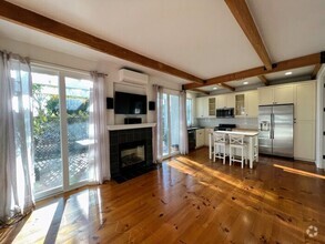 Building Photo - 4844 Coronado Ave