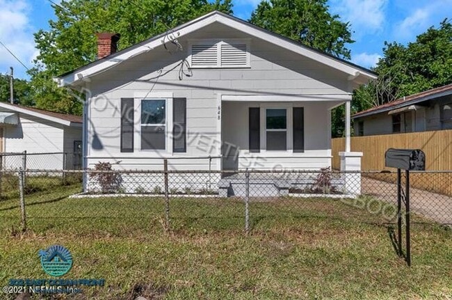 Building Photo - Lovely 2 bedroom / 1 bathroom home now ava...