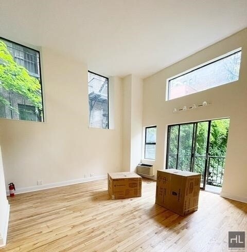 Foto principal - EAST 12TH STREET