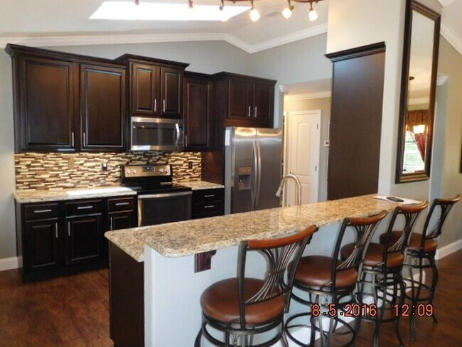 Foto del edificio - Available now!