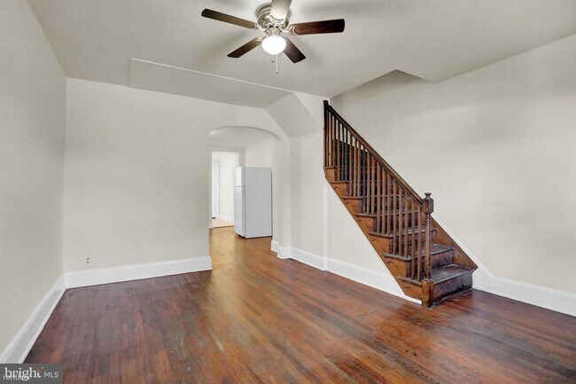 Foto del edificio - 2 br, 1 bath House - 2648 W Lafayette Ave