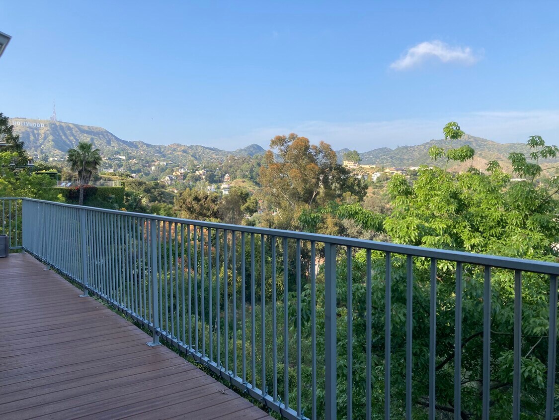 91 Houses for Rent in Beachwood Canyon, CA Westside Rentals