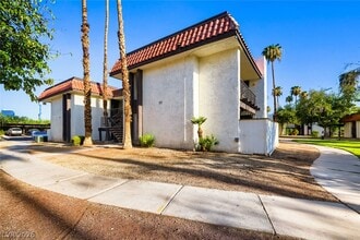 Building Photo - 1405 Vegas Valley Dr