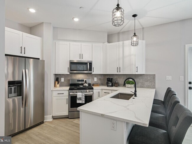 Foto del edificio - 2537 Grays Ferry Ave