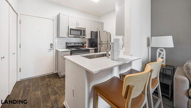 Foto del edificio - 1001 E Playa Del Norte Dr