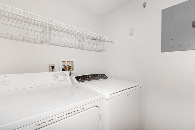 Foto del edificio - 1293 High St