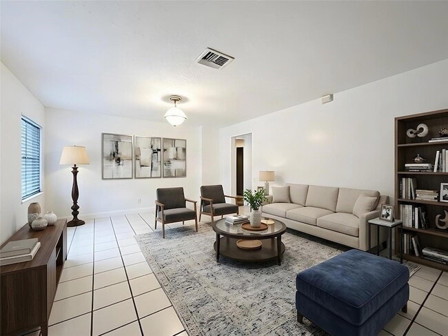 Foto del edificio - 272 Florida Pkwy