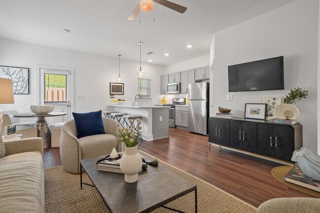 Foto del edificio - Luxury Rental House with Elevated Amenities