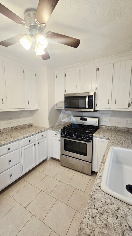 Building Photo - 2503 New Mill Ct