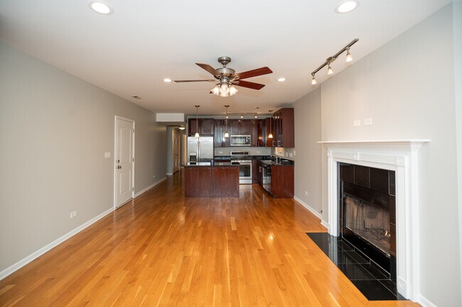 Foto del edificio - 6543 S Ingleside Ave