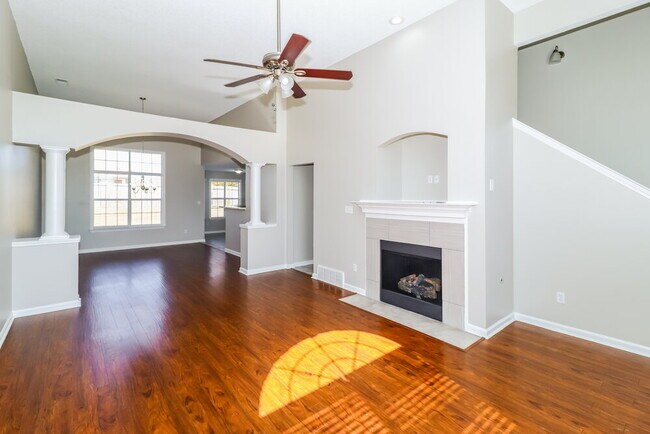 Foto del edificio - 10198 Spruce Grove Ln