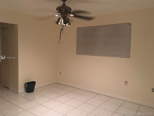 Foto del edificio - 6341 SW 35th Ct