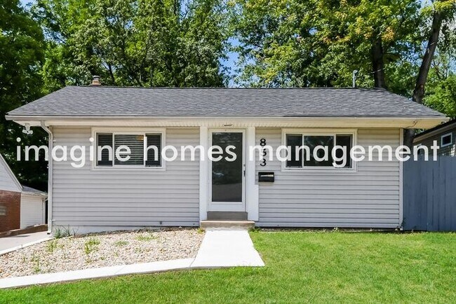 Building Photo - 853 Liggett Ave
