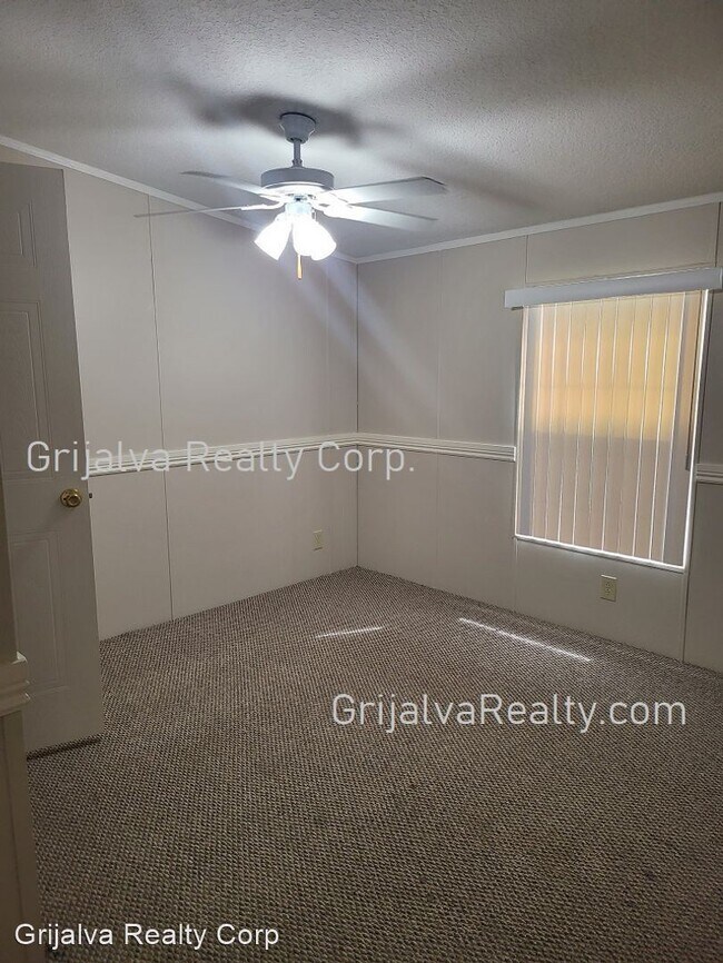 Foto del edificio - 3 br, 2 bath House - 4087 E Spring Water Dr