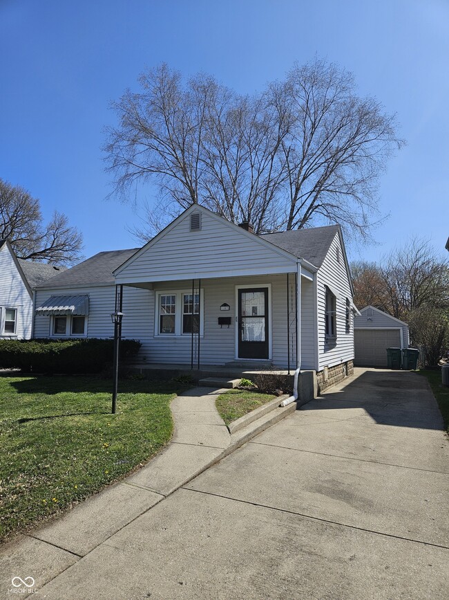 Building Photo - 1803 Ellen Dr