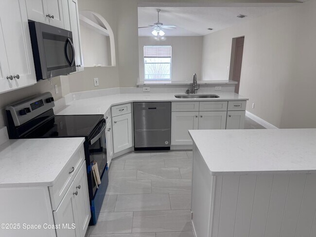 Foto del edificio - 1565 Emerson Dr SE