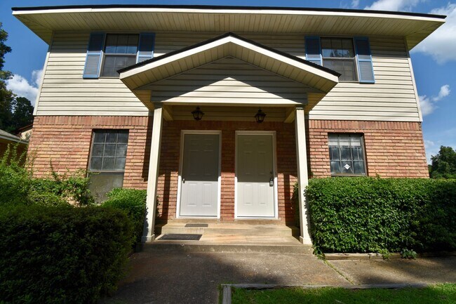 Foto del edificio - 337/339 S. Maple St.