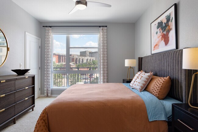 Foto del edificio - ZZZ20th Street Station Apartments