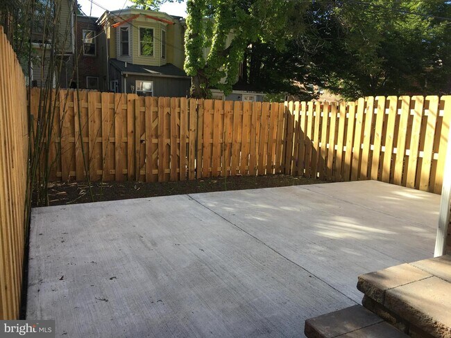 Building Photo - 1227 N Tatnall St