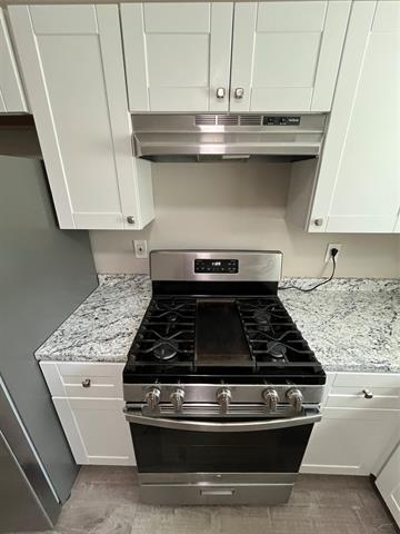 Foto del edificio - 829 SW 5th St