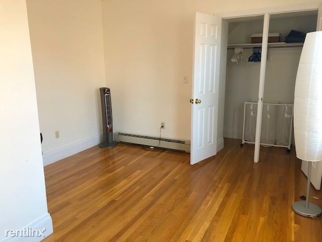 Building Photo - 2 br, 1 bath Condo - 251 Roxbury St