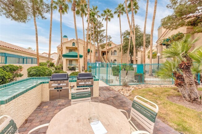 Foto del edificio - 2251 Wigwam Pkwy