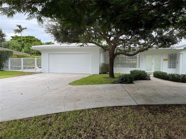 Foto del edificio - 7921 SW 143rd St