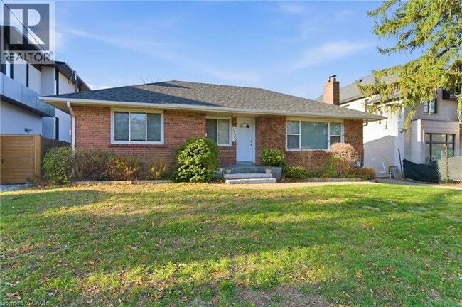 Building Photo - 1523 Constance Dr