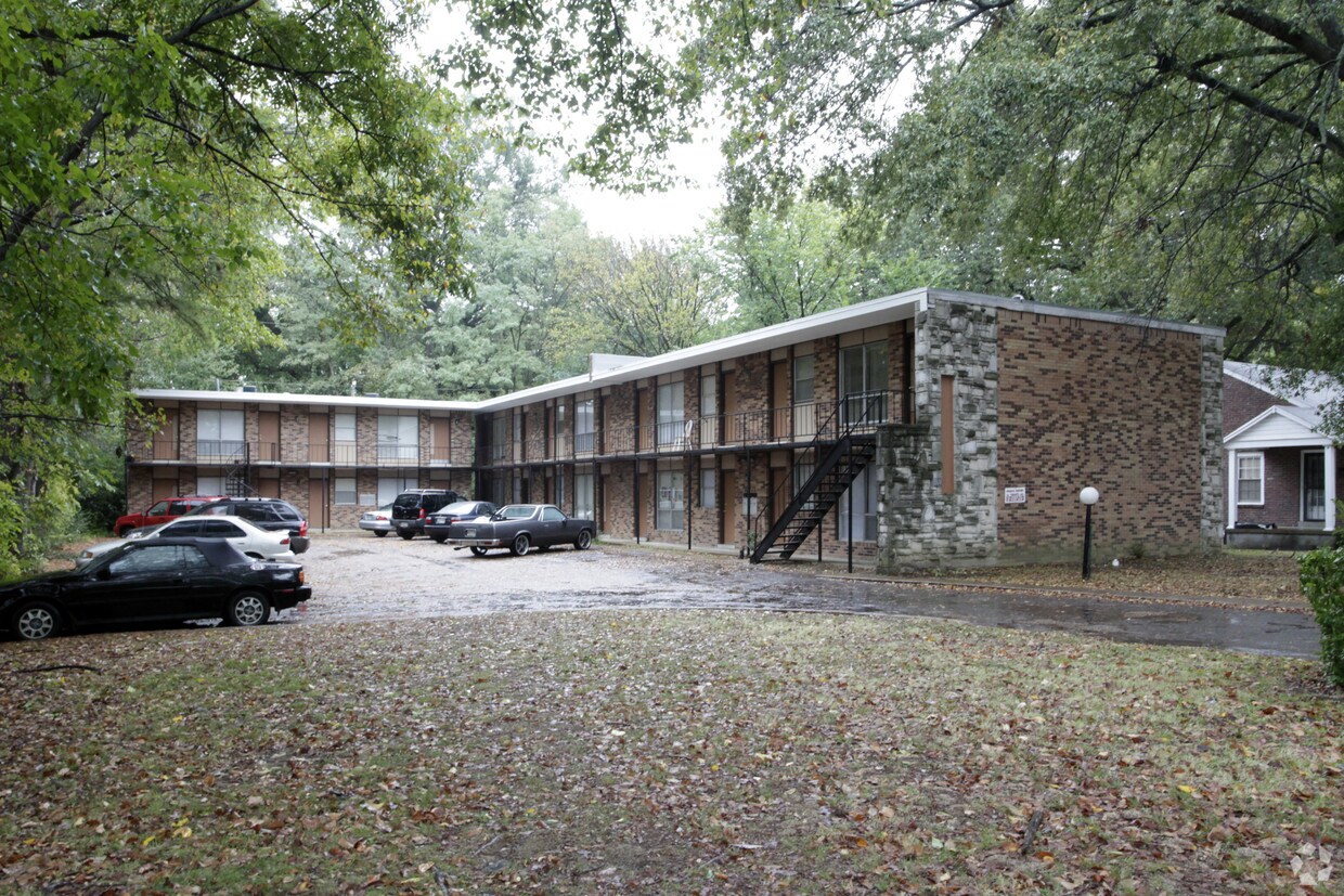 Primary Photo - 600 Patterson St