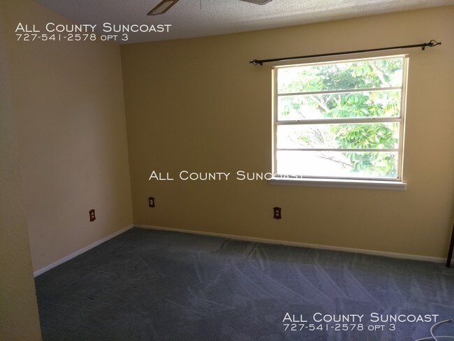 Foto del edificio - 6701 121st Ave